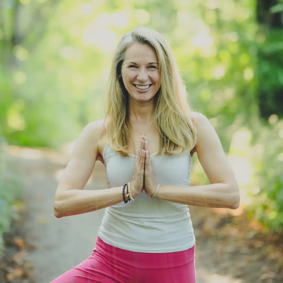 female flow physio-yoga nadine petzel im wald